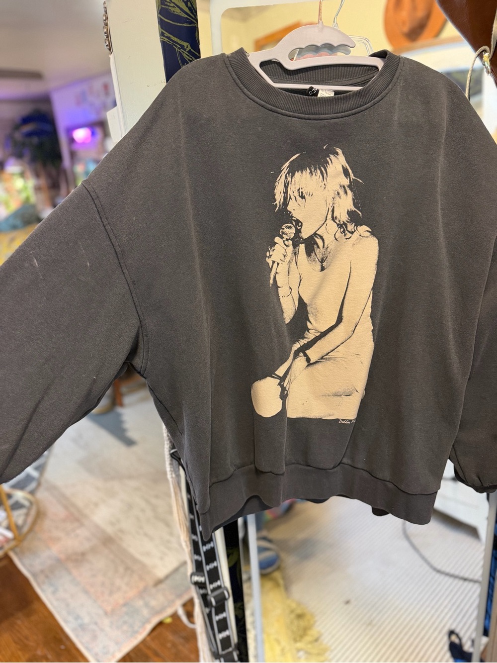 Vintage-Style Charcoal Graphic Sweatshirt - Blondie H & M